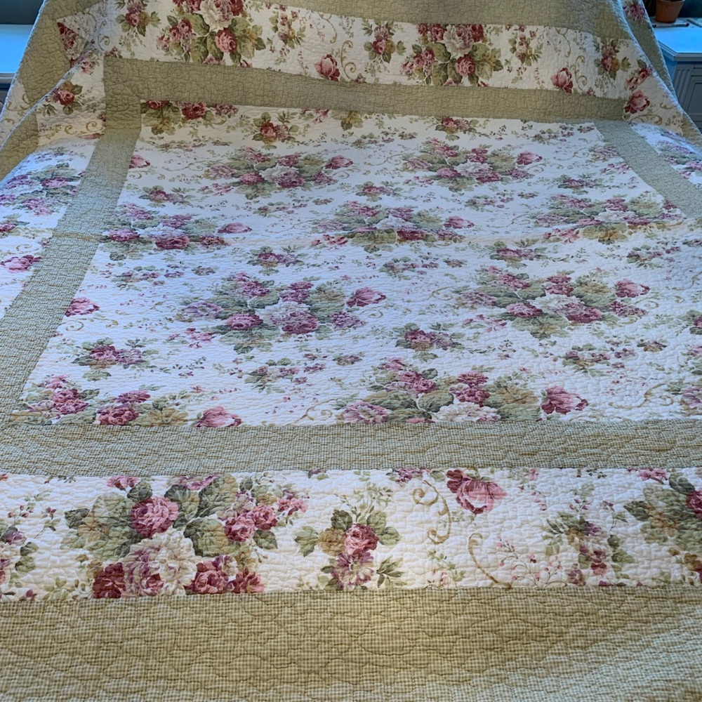 Vintage Floral quilt